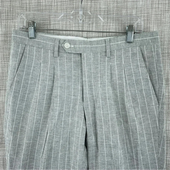 Express Womens Size 30 x 30 ankle cropped pleated pants 0570 - Picture 3 of 10